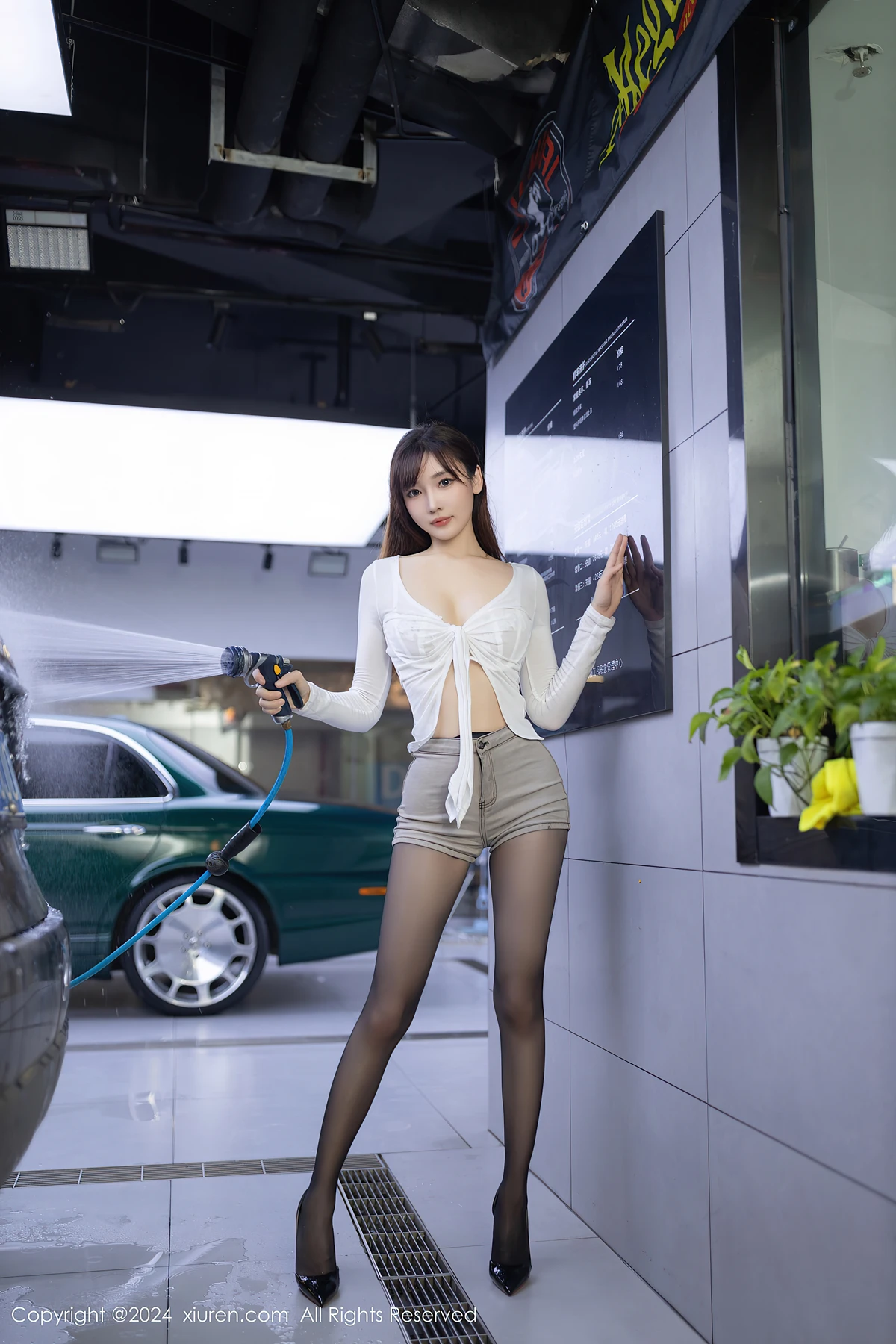 XiuRen秀人网 No.9181 陆萱萱LuXuanXuan