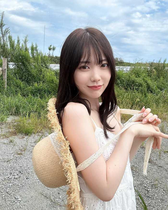 石川澪 Cカップおっぱいの激かわヌード画像！