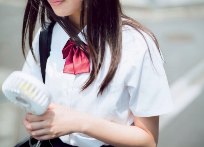 河田陽菜 ぷるふわバストの水着グラビア画像！