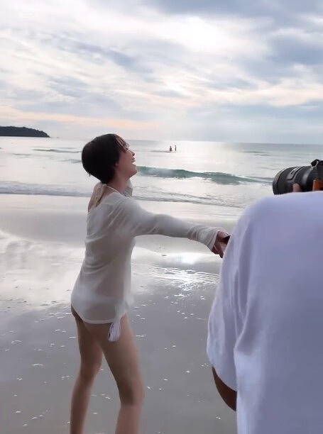 渡邊渚 おっぱいが凄い水着グラビア他画像！