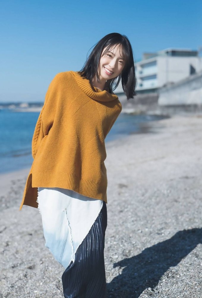 金村美玖 しっとりかわいい水着＆生脚画像！