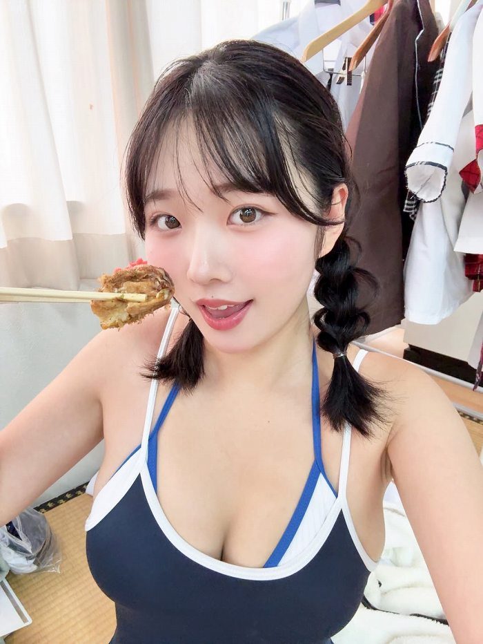 秋田そな Gカップボインの水着グラビア画像！