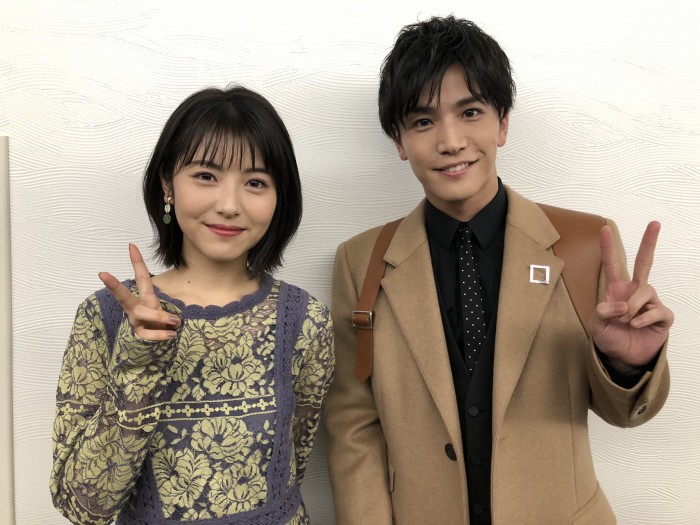 浜辺美波 鬼かわな水着＆浴衣グラビア画像！