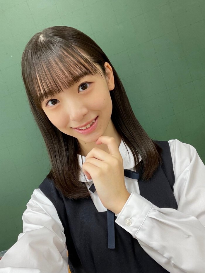 渡辺莉奈 鬼かわなタンクトップグラビア画像他！