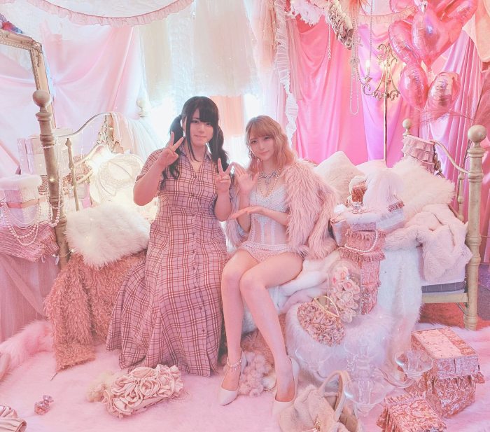 あまつまりな 脱ぎすぎ水着＆下着グラビア画像！