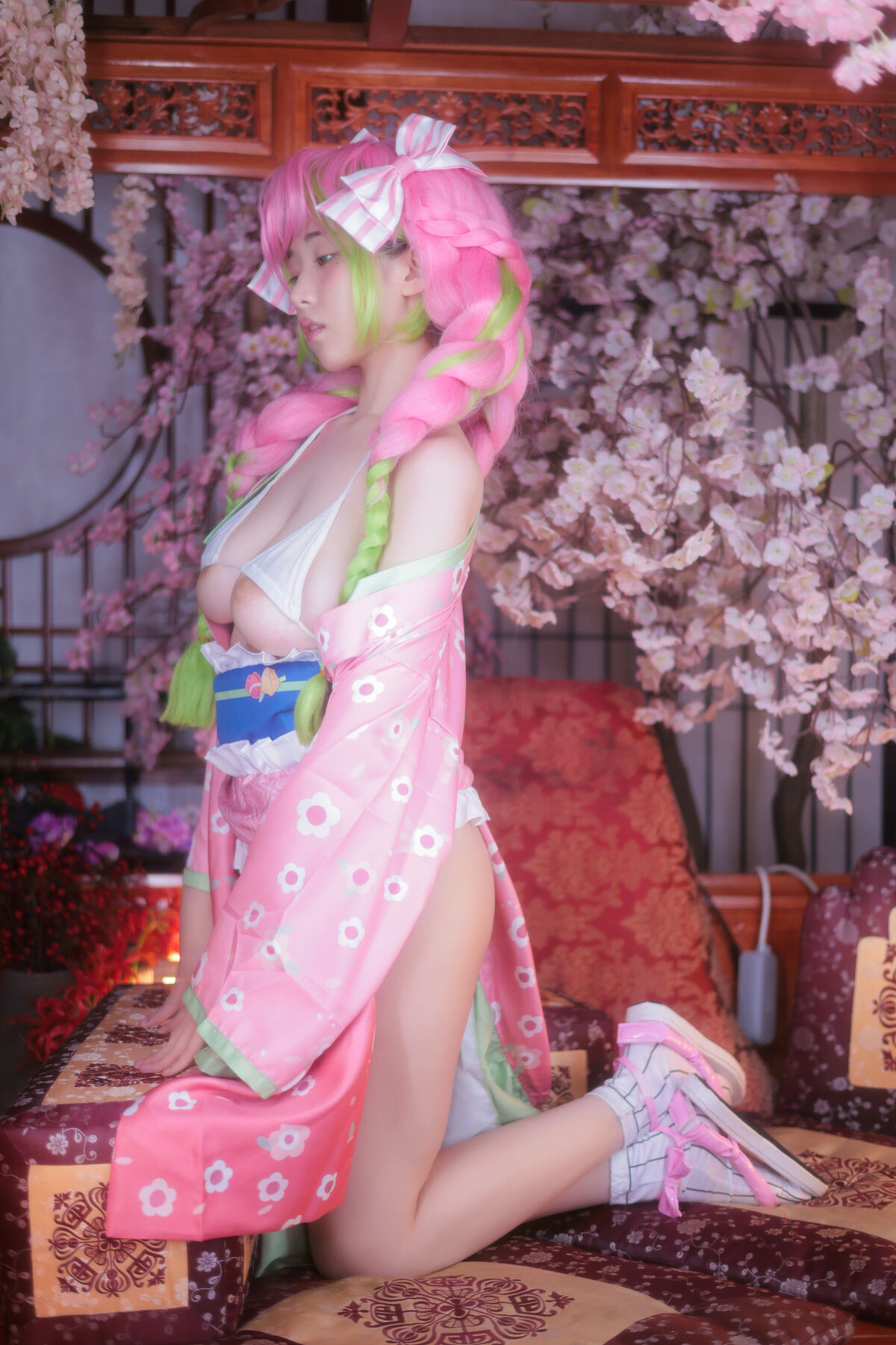 Yeon Woo 연우 - MITSURI Part03