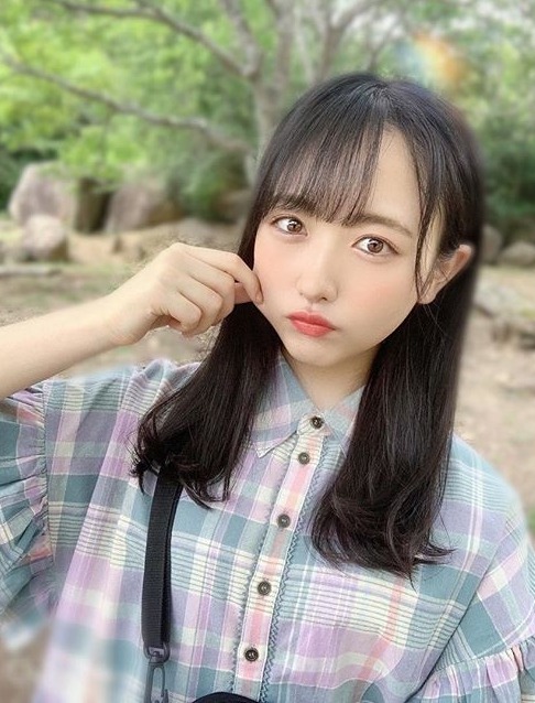 石田千穂 めちゃかわな水着グラビア画像！！