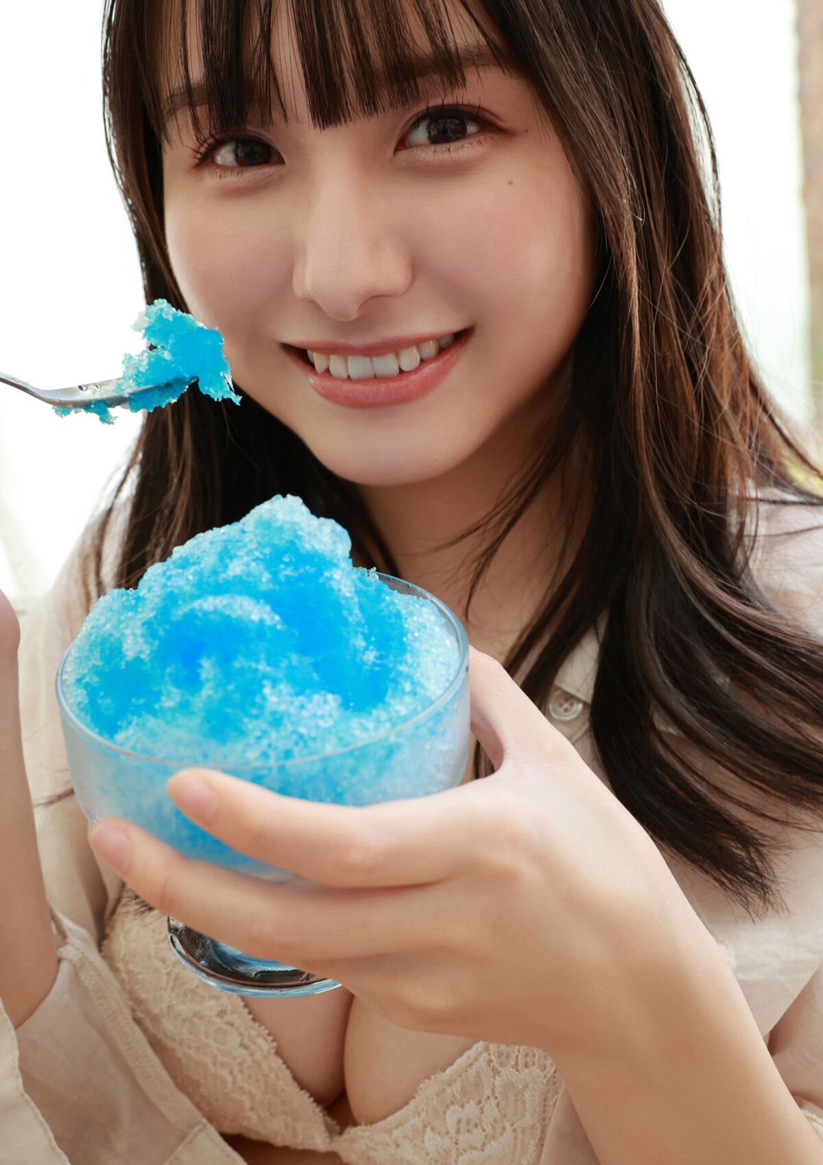 Mayu Niiya 新谷真由 - やわらかな想い出BOMBデジタル写真集