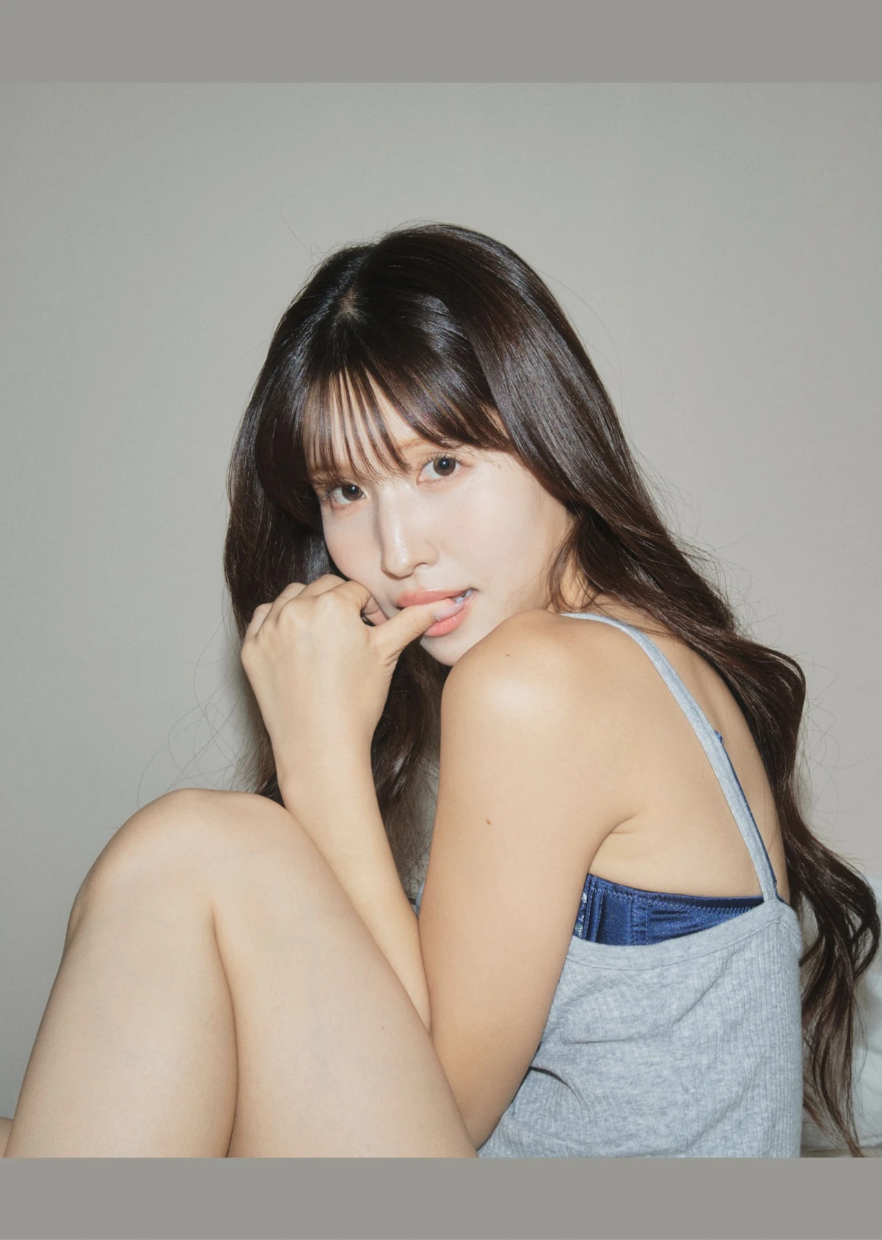 Momo Sakura 桜空もも, 写真集 「Trance Retinal とられち」 Set.02