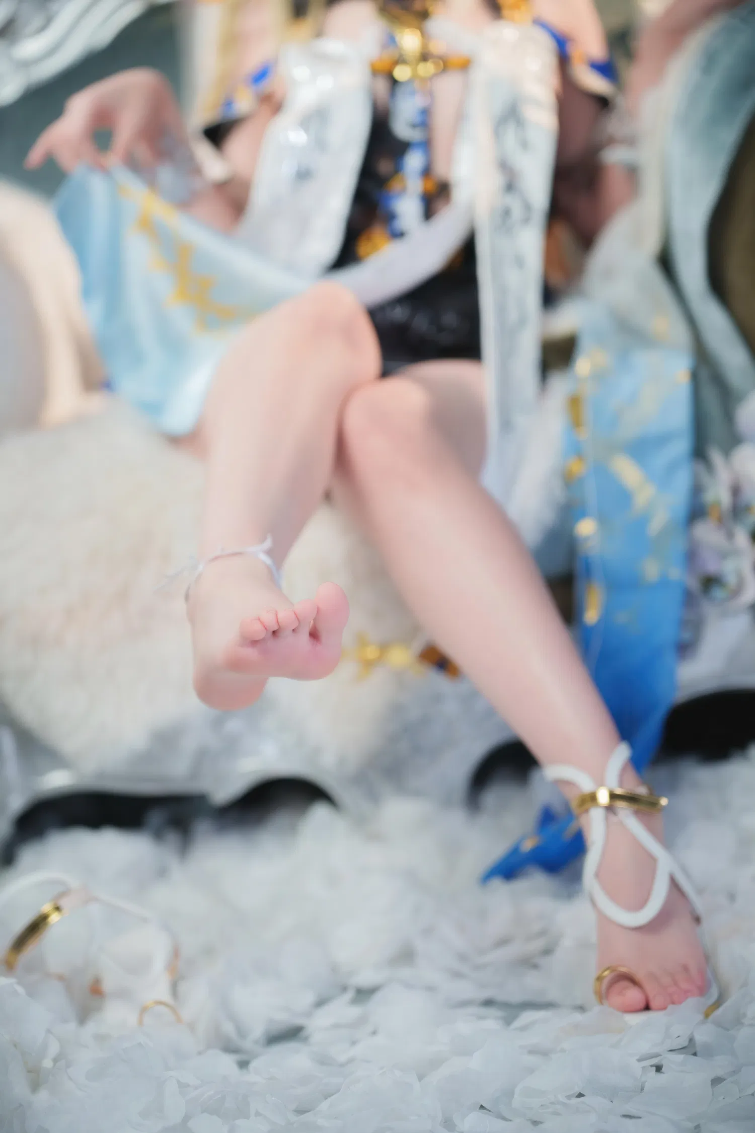 [Cosplay] Seele麦麦 - 鸣潮 菲比&卡提希娅·蓝色花海物语
