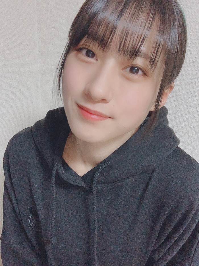 澄田綾乃 はみ出るFカップの水着グラビア画像！