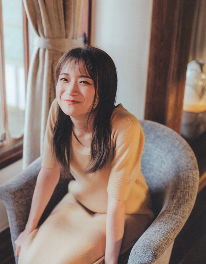 秋元真夏 激かわな水着・ランジェリー画像！