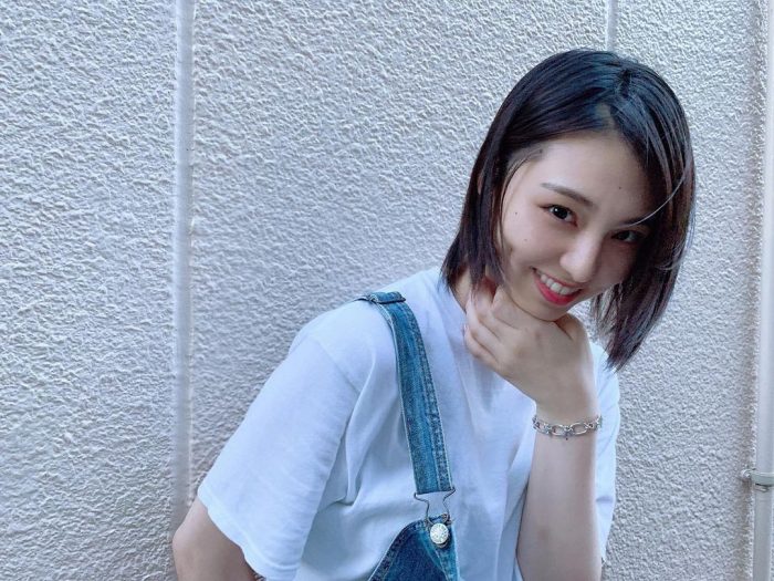 相楽伊織 けっこうボインな水着グラビア画像！