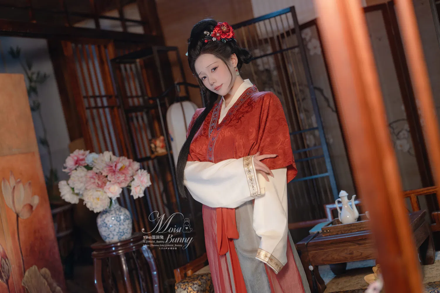 [Cosplay] Yiko湿润兔 2026年02月作品 快马加鞭·金莲迎春