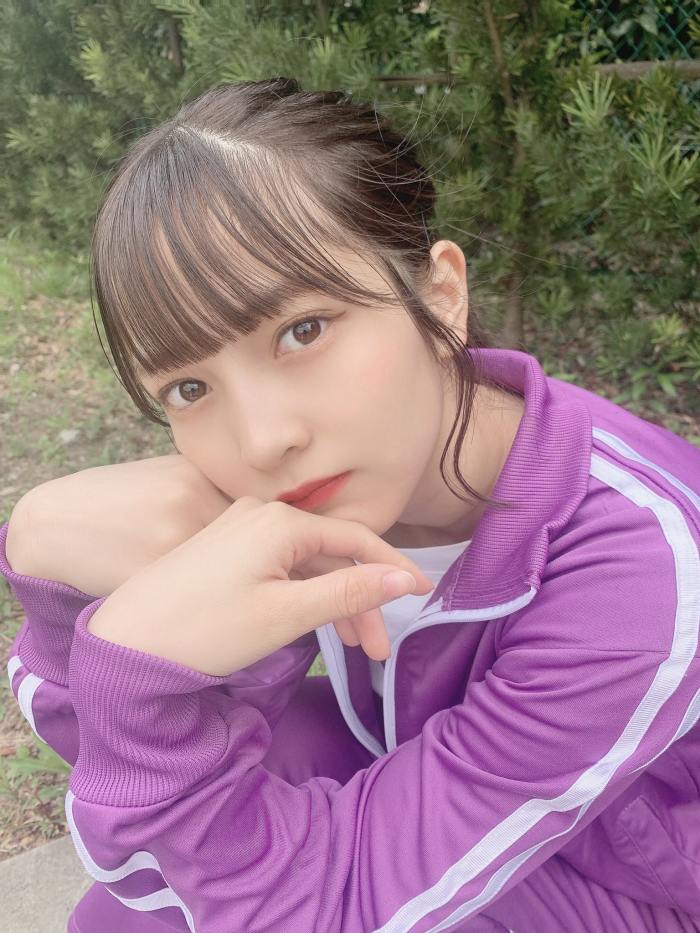 黒嵜菜々子 ふわふわボインの水着グラビア画像！