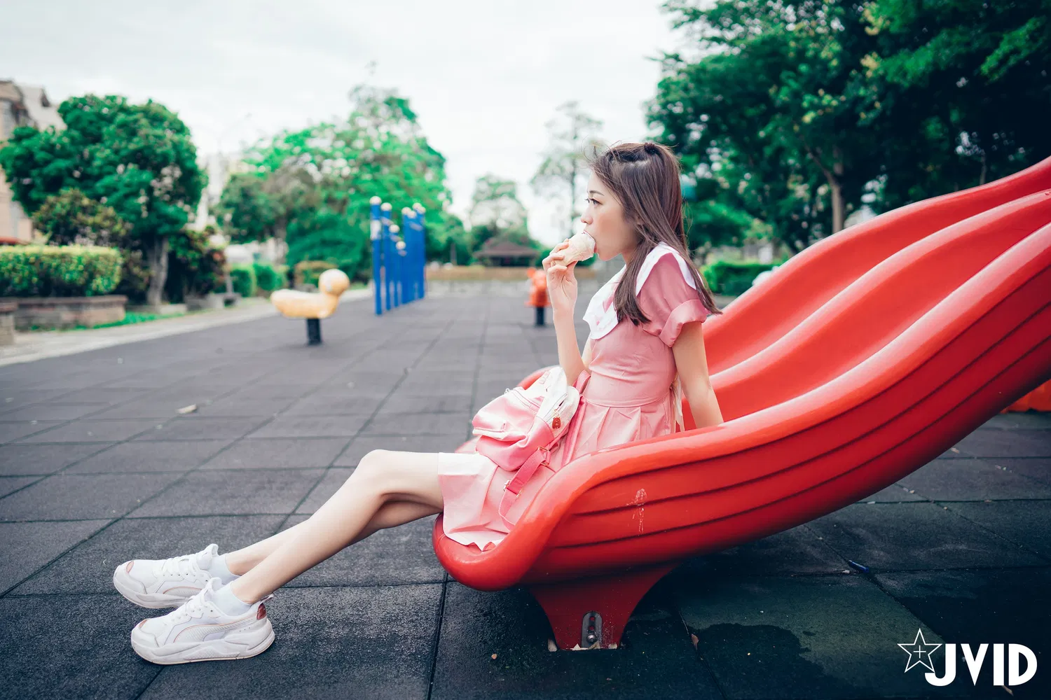 【JVID】 妍妍 – 小女孩的户外