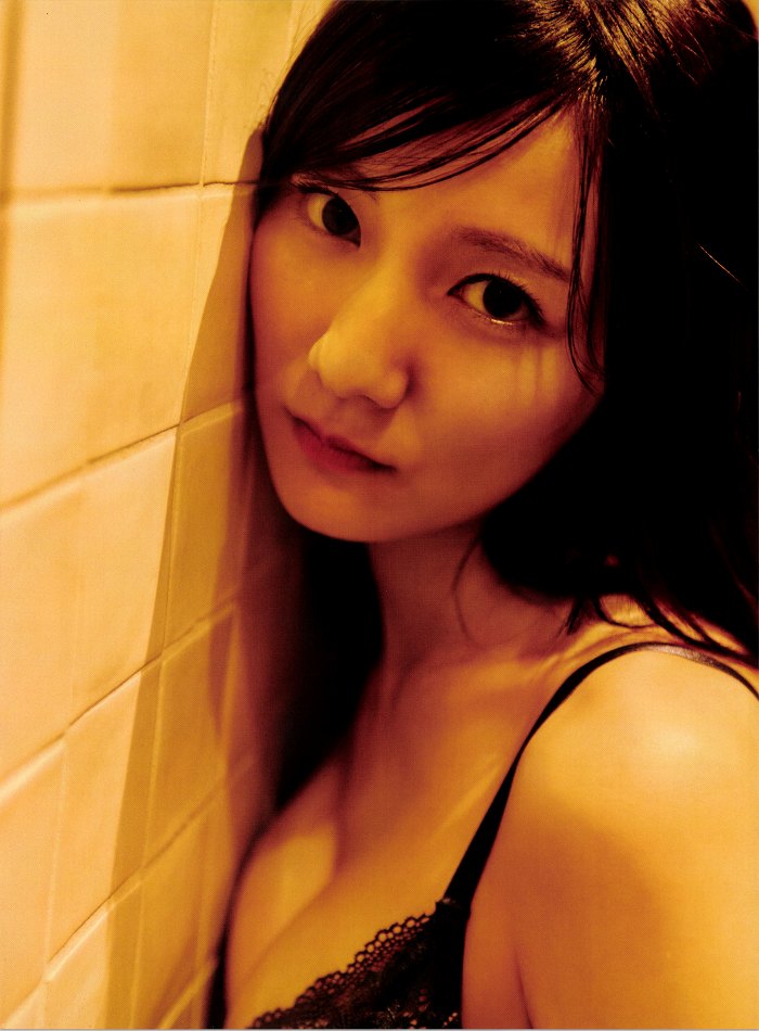 河田陽菜 ぷるふわバストの水着グラビア画像！