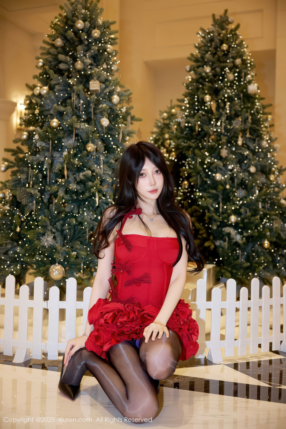 XiuRen秀人网 No.11136 Yue Er Yue Er