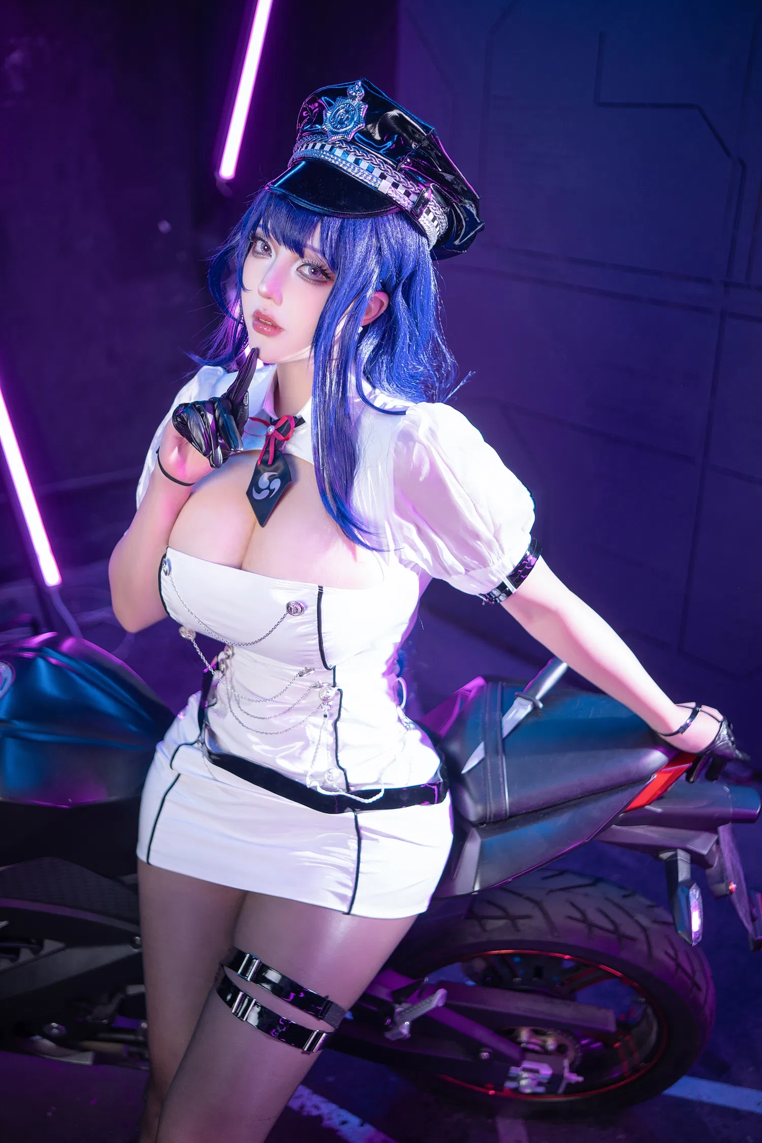 [Cosplay] 菌烨tako - 原神 雷电将军赛车