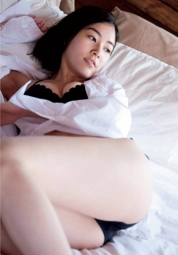 松井珠理奈 水着＆セミヌードグラビア画像！