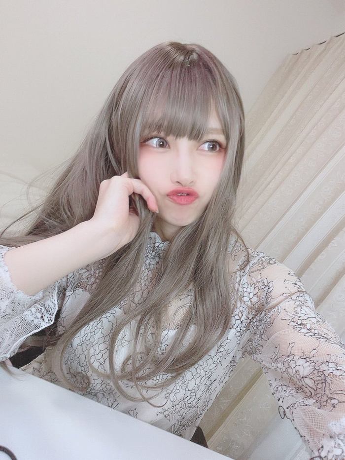 えい梨 美しいコスプレ＆水着グラビア画像！