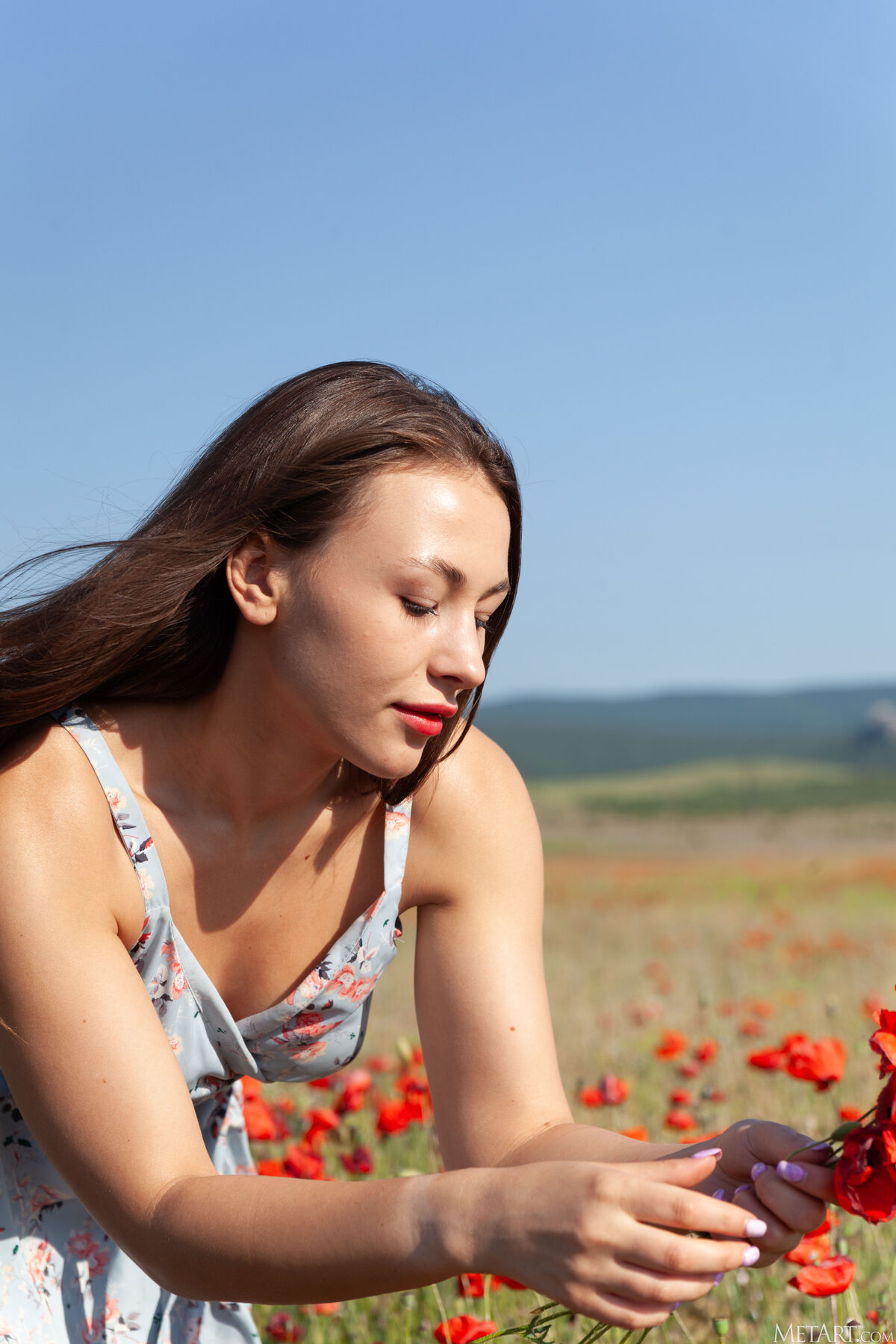 MetArt Sumiko - Poppy Field Part01