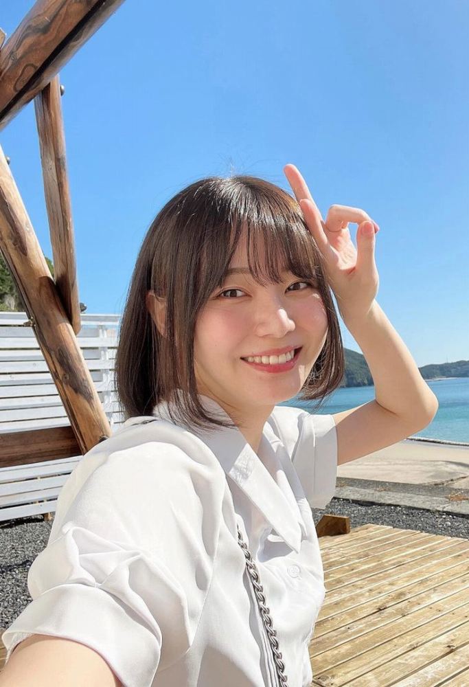 いけちゃん 細身でEカップの水着グラビア画像！