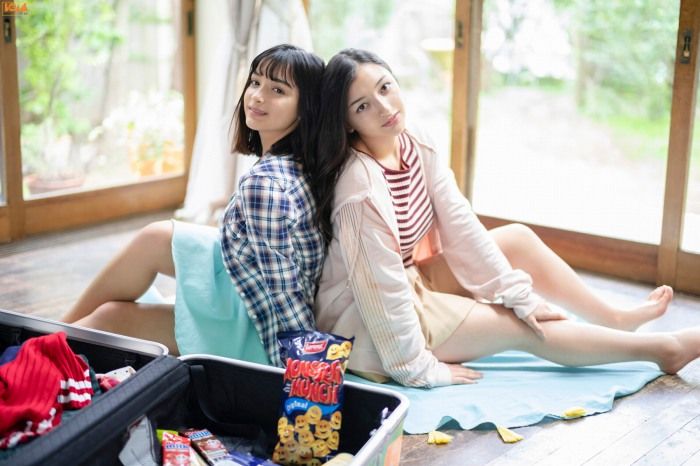 エリマリ ハーフ姉妹の水着グラビア画像！！