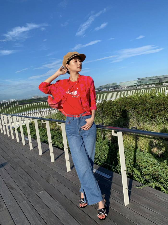 高田里穂 スタイル抜群な水着グラビア画像！