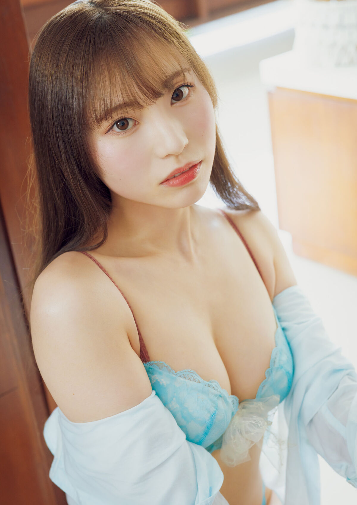Saaya Kawagoe 川越紗彩 - 2025.10.24 川越紗彩１st写真集 なんとかなるなる 電子特典付き Part01
