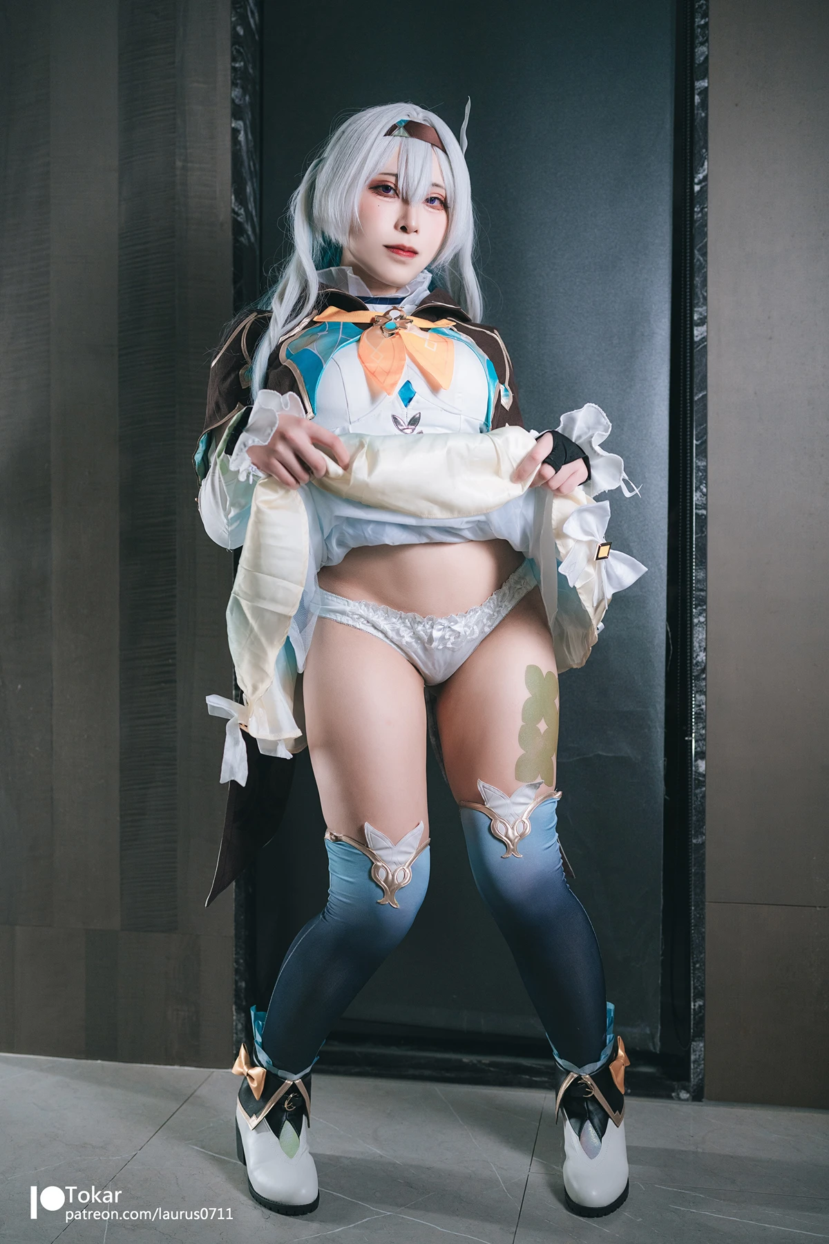 Cosplay Tokar浵卡 – 崩坏星轨 萤火虫