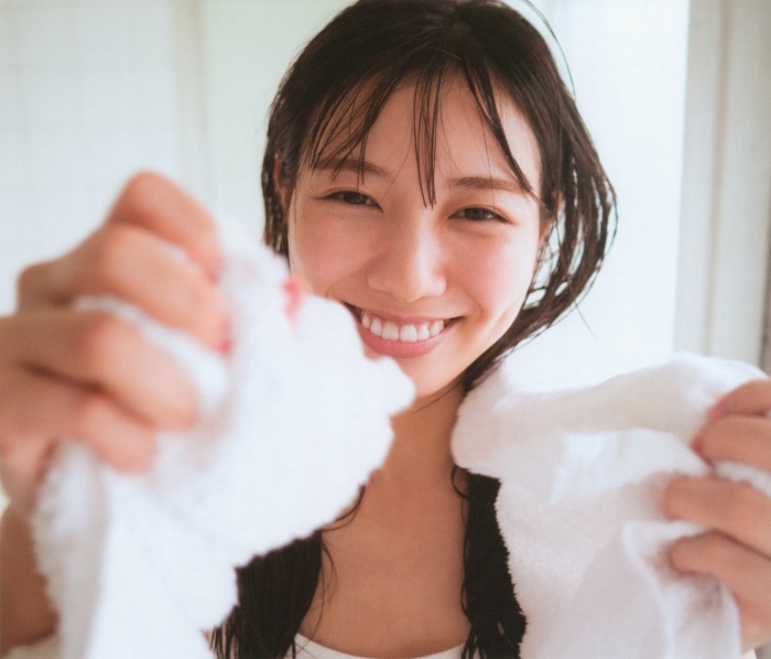 河田陽菜 ぷるふわバストの水着グラビア画像！