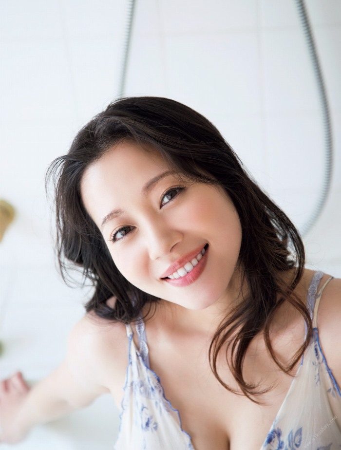 福田明日香 マッパのヘアヌード画像ほか！！