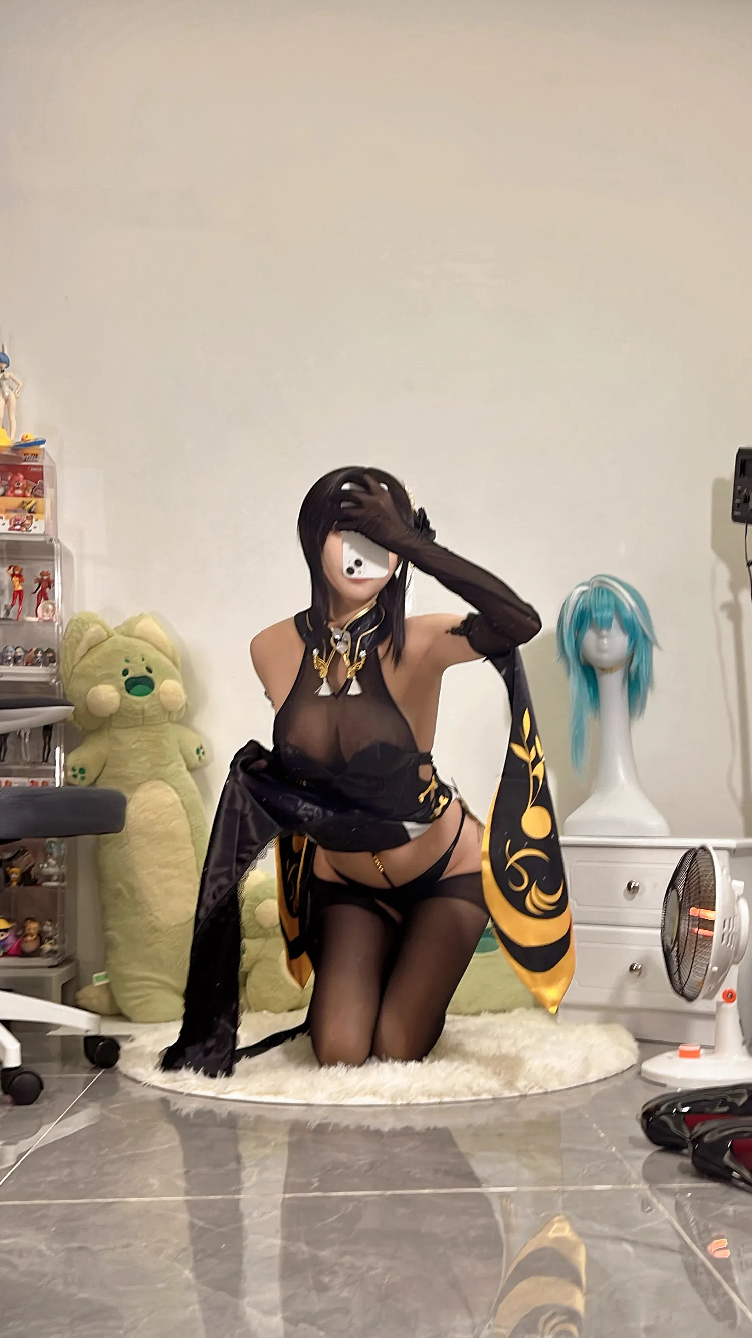 [Cosplay] 无影喵喵Ghost - 镇海黑旗袍