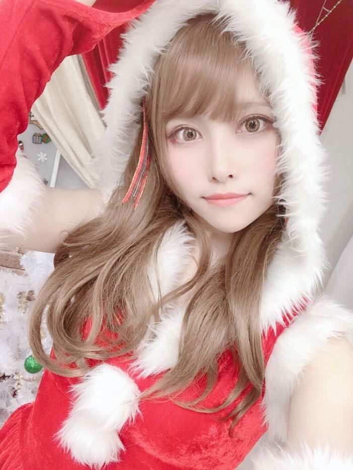 えい梨 美しいコスプレ＆水着グラビア画像！