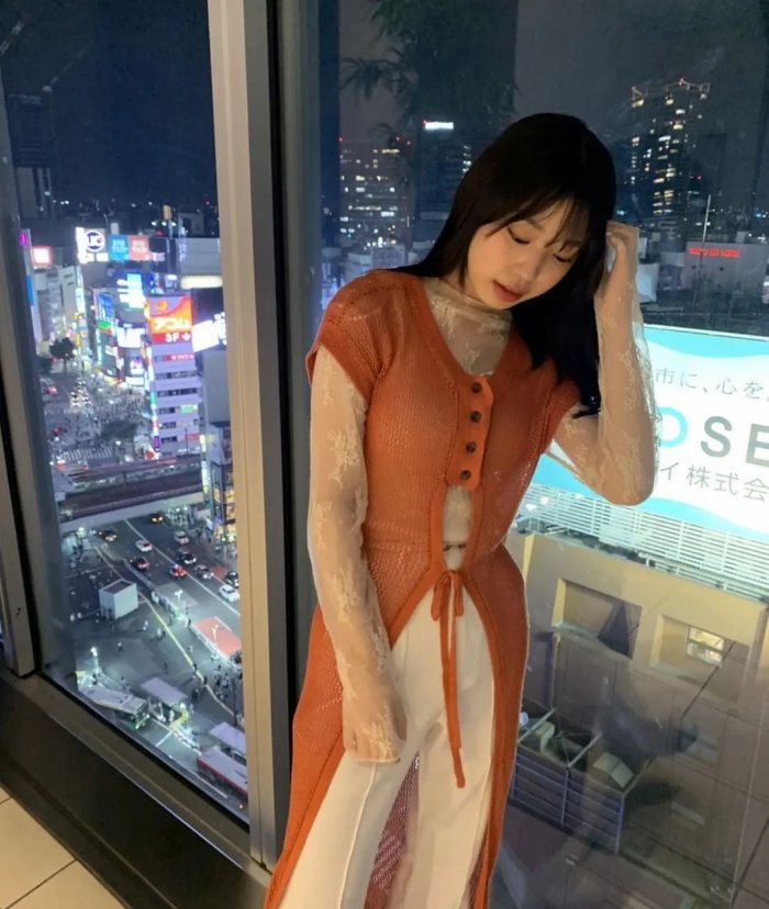 矢野ななか くびれボインの水着グラビア画像！