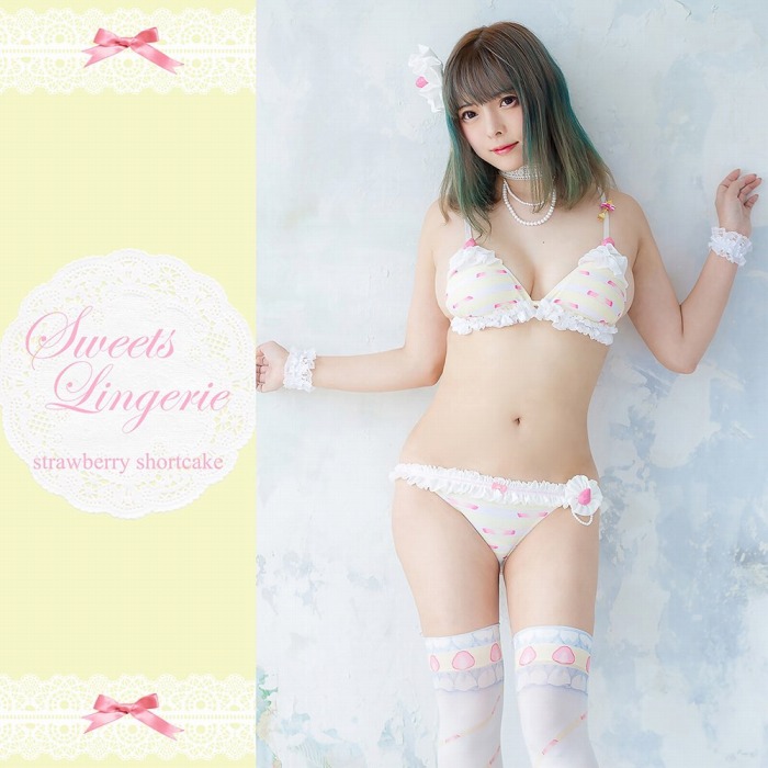 あまつまりな 脱ぎすぎ水着＆下着グラビア画像！