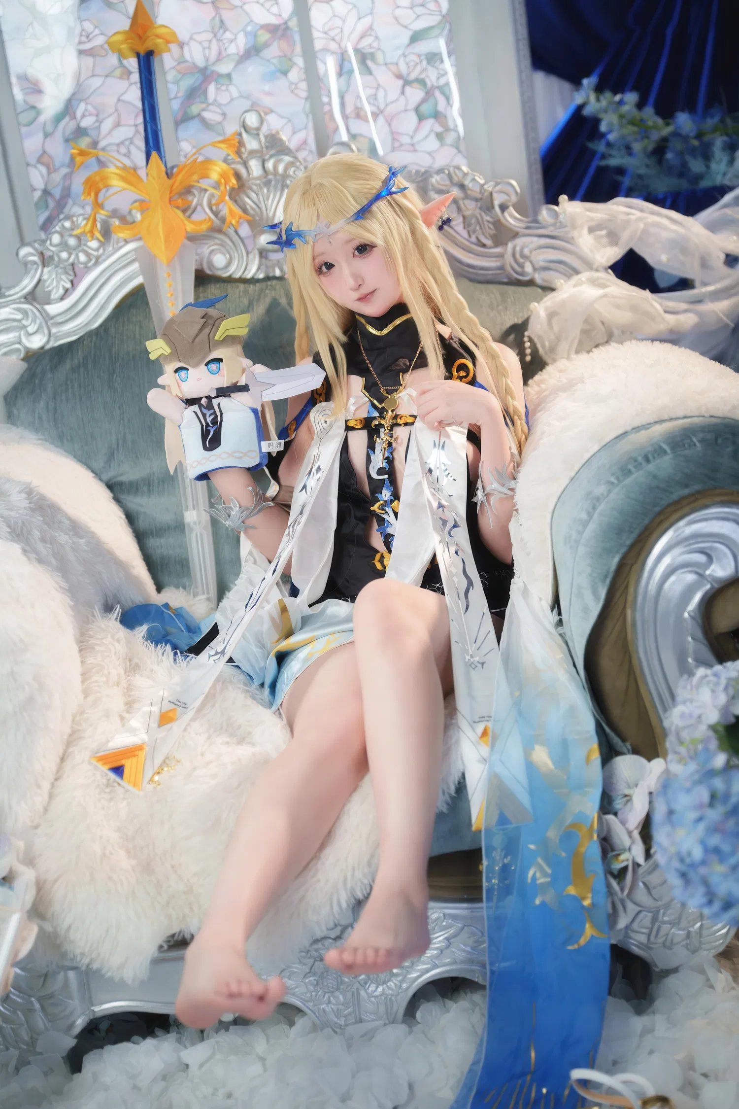 [Cosplay] Seele麦麦 - 鸣潮 菲比&卡提希娅·蓝色花海物语