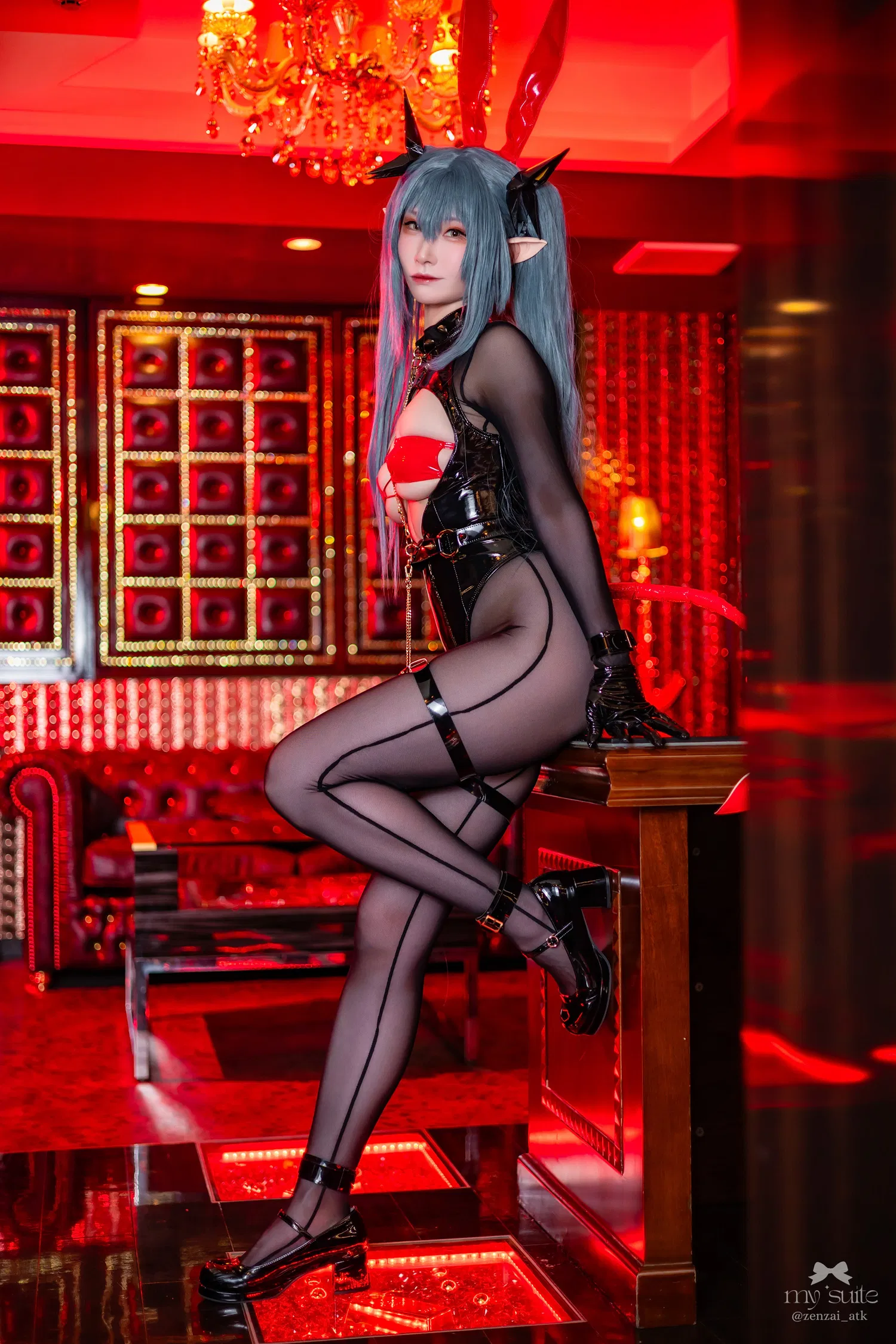 [Cosplay] Atsuki (あつき) - 碧蓝航线 莫加多尔＆雷根斯堡