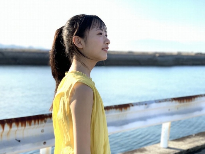 石田千穂 めちゃかわな水着グラビア画像！！