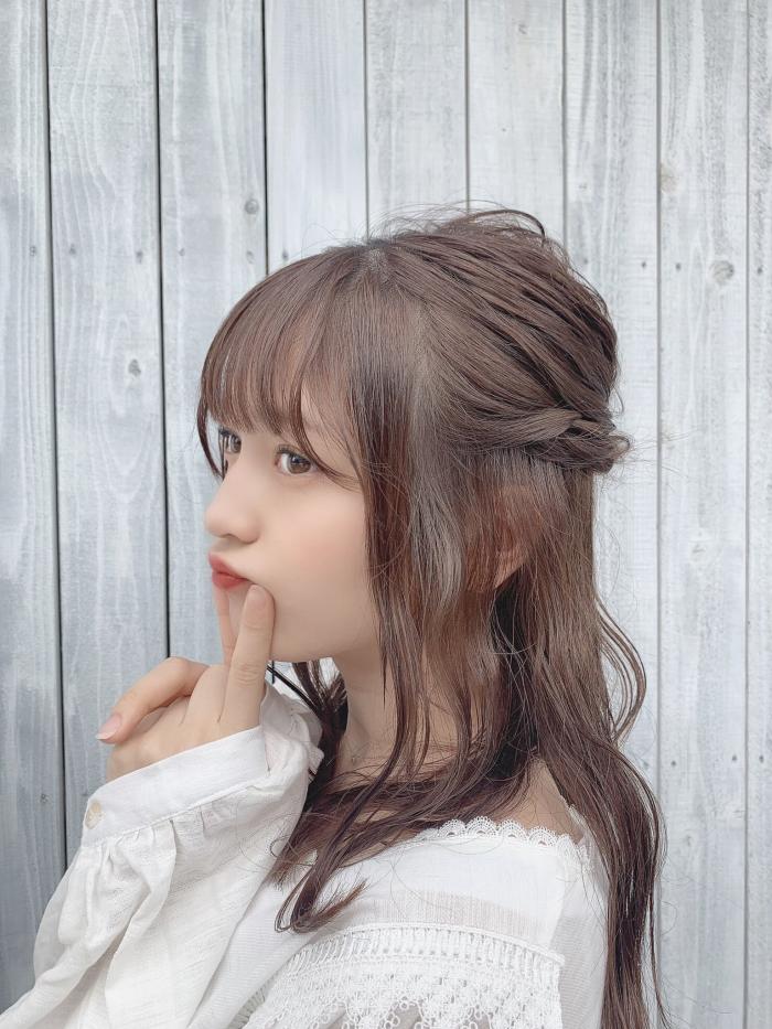 黒嵜菜々子 ふわふわボインの水着グラビア画像！