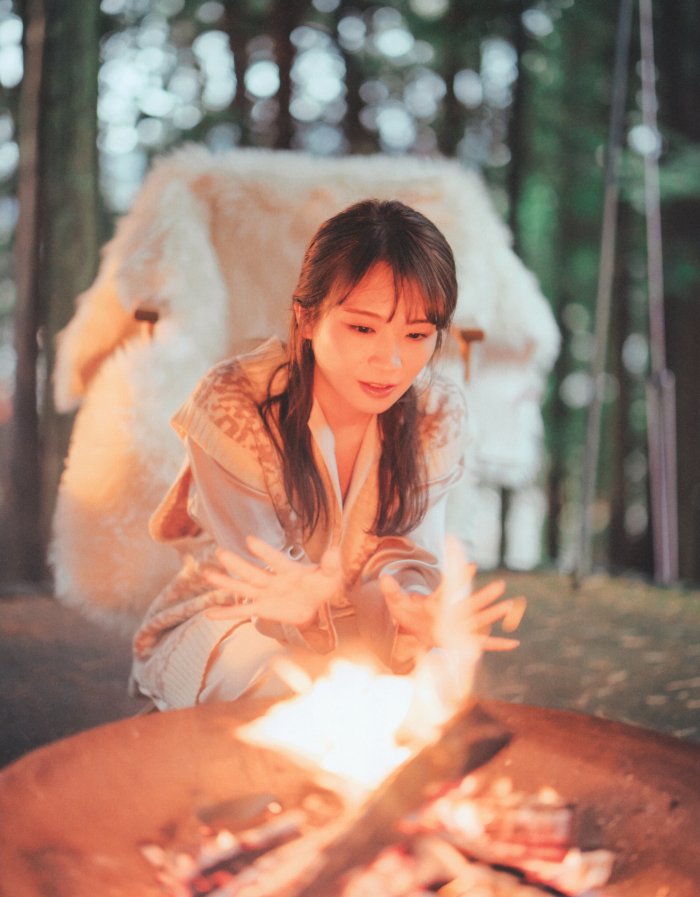 秋元真夏 激かわな水着・ランジェリー画像！