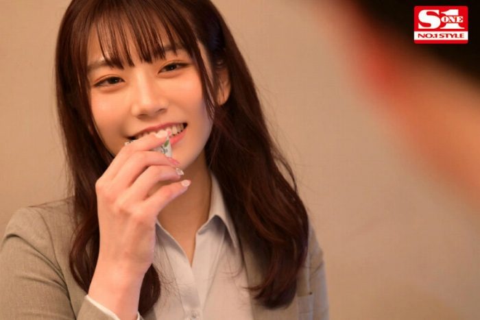 河北彩伽 絵になるEカップ美乳のヌード画像！