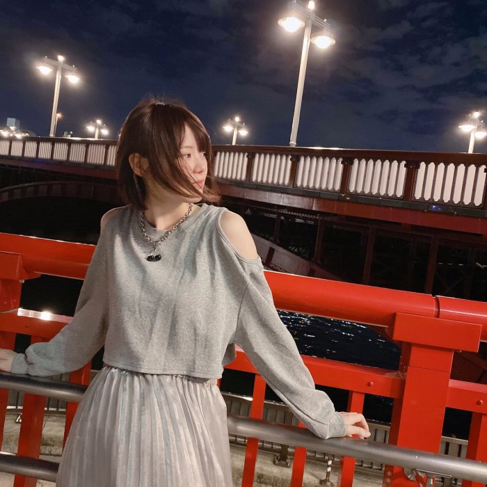 いけちゃん 細身でEカップの水着グラビア画像！