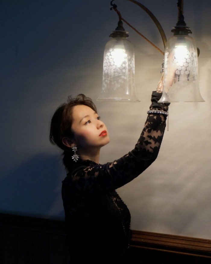 小池里奈 美尻でキュートな水着グラビア画像！