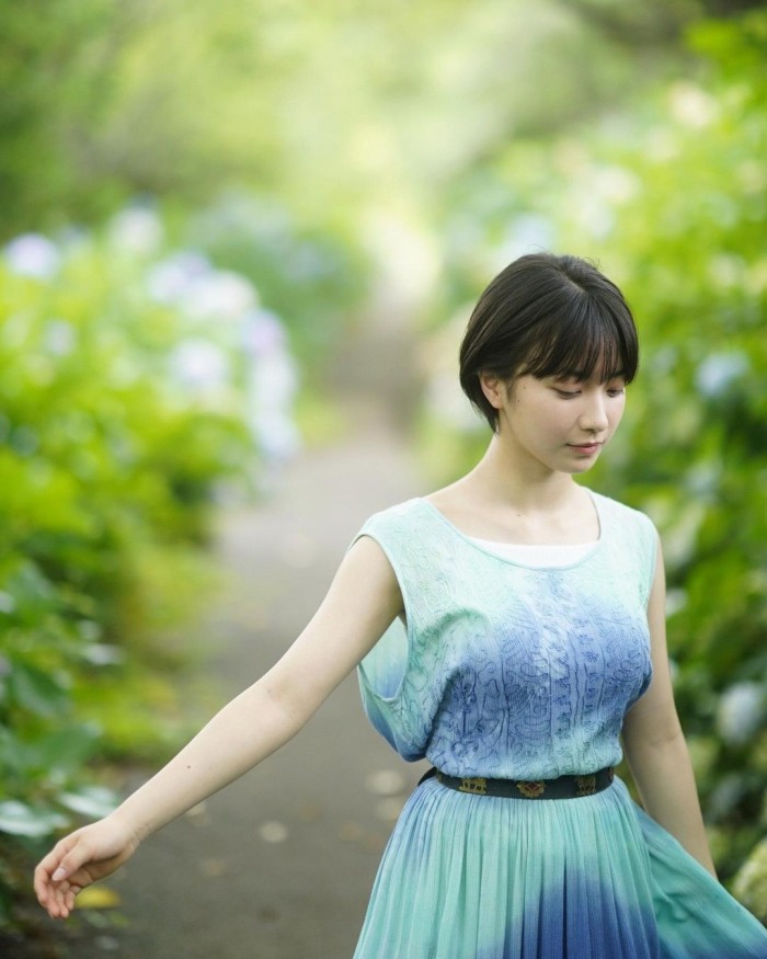 藤﨑ゆみあ 鬼かわすぎる着衣グラビア画像！