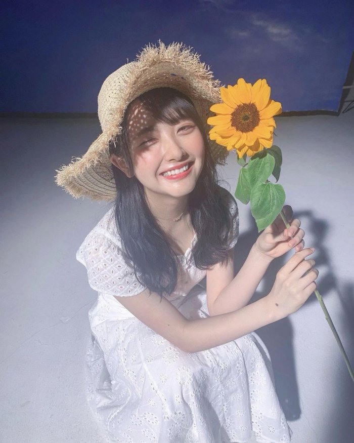 石田千穂 めちゃかわな水着グラビア画像！！