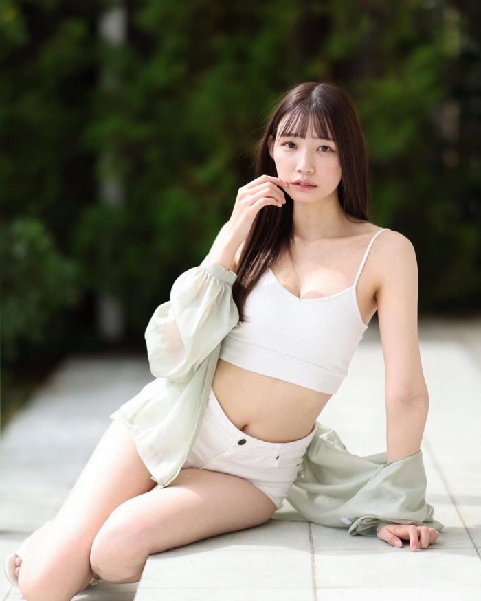 波崎天結 ハイレグが凄い水着グラビア画像！