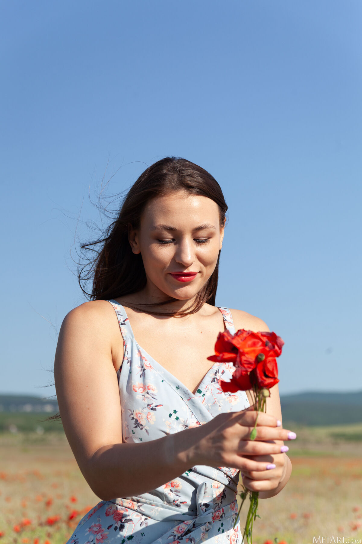 MetArt Sumiko - Poppy Field Part01