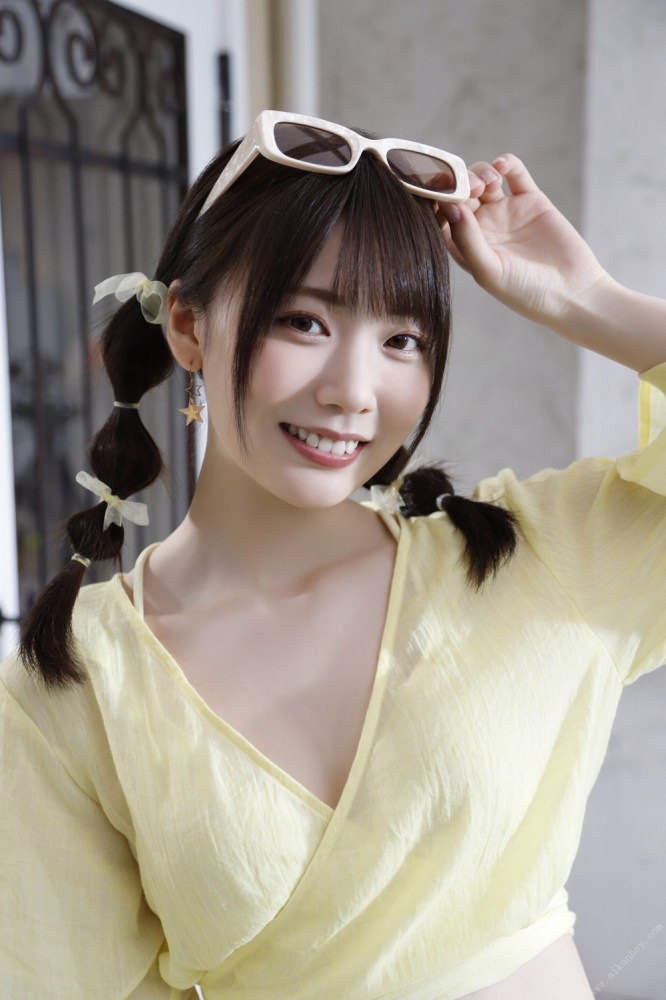 石川澪 Cカップおっぱいの激かわヌード画像！